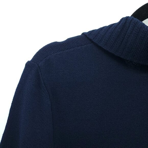 St. John Sport Santana Knit Short Sleeve Embroidered Polo M Navy/Gold Buttons - Picture 10 of 16